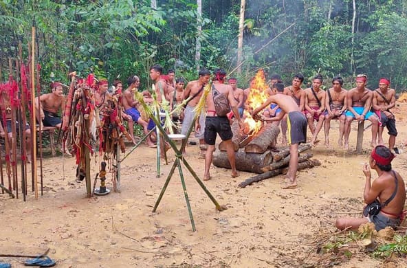 Masyarakat Kinipan menghalau logger dan alat berat SML