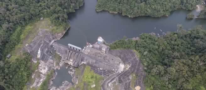 Pemandangan bendungan PLTA Batang Toru 2025