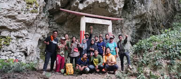 Tempat suci para leluhur masyarakat Dayak