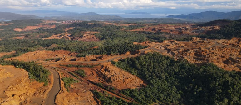 Tampak dari atas pertambangan nikel PT Vale