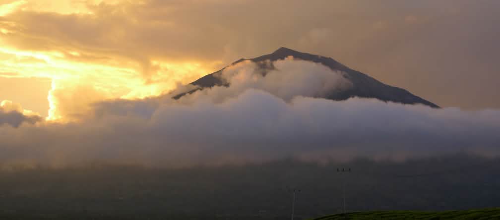 gunung Kerinici, Sumatra
