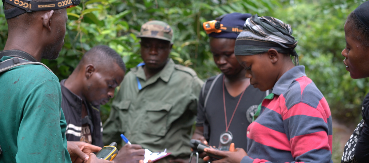 Eco-Guards perempuan sedang mengawasi Taman Nasional Grebo-Krahn di Liberia