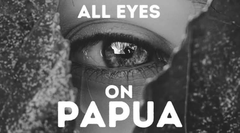 #Alleyesonpapua Foto hitam putih sebuah mata dengan tulisan semua mata memandang Papua