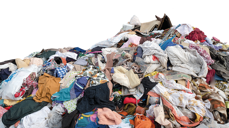 Sebagian besar pakaian bekas mendarat di sampah: di Amerika Selatan atau Afrika Tumpukan pakaian bekas